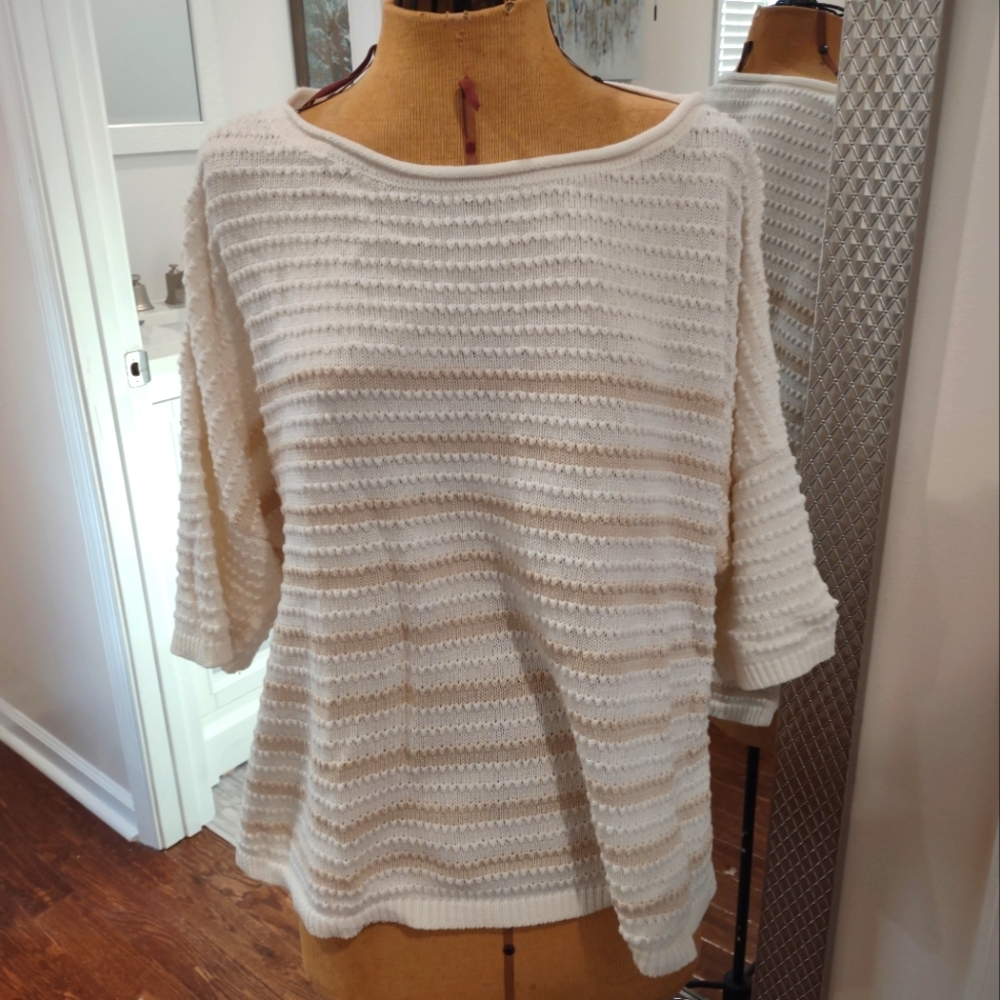Knit sweater
